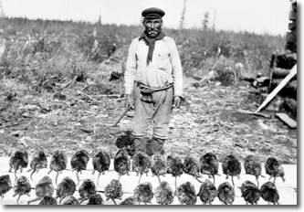 Inuvialuit trapper, Enoch Pokiak, 1914