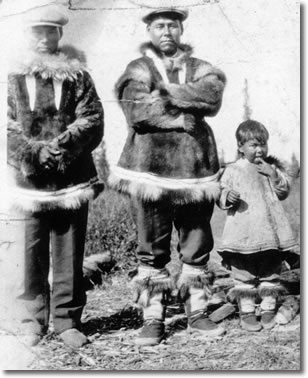 Inuvialuit wearing caribou skin parkas